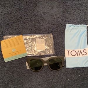 TOMS Sydney Sunglasses